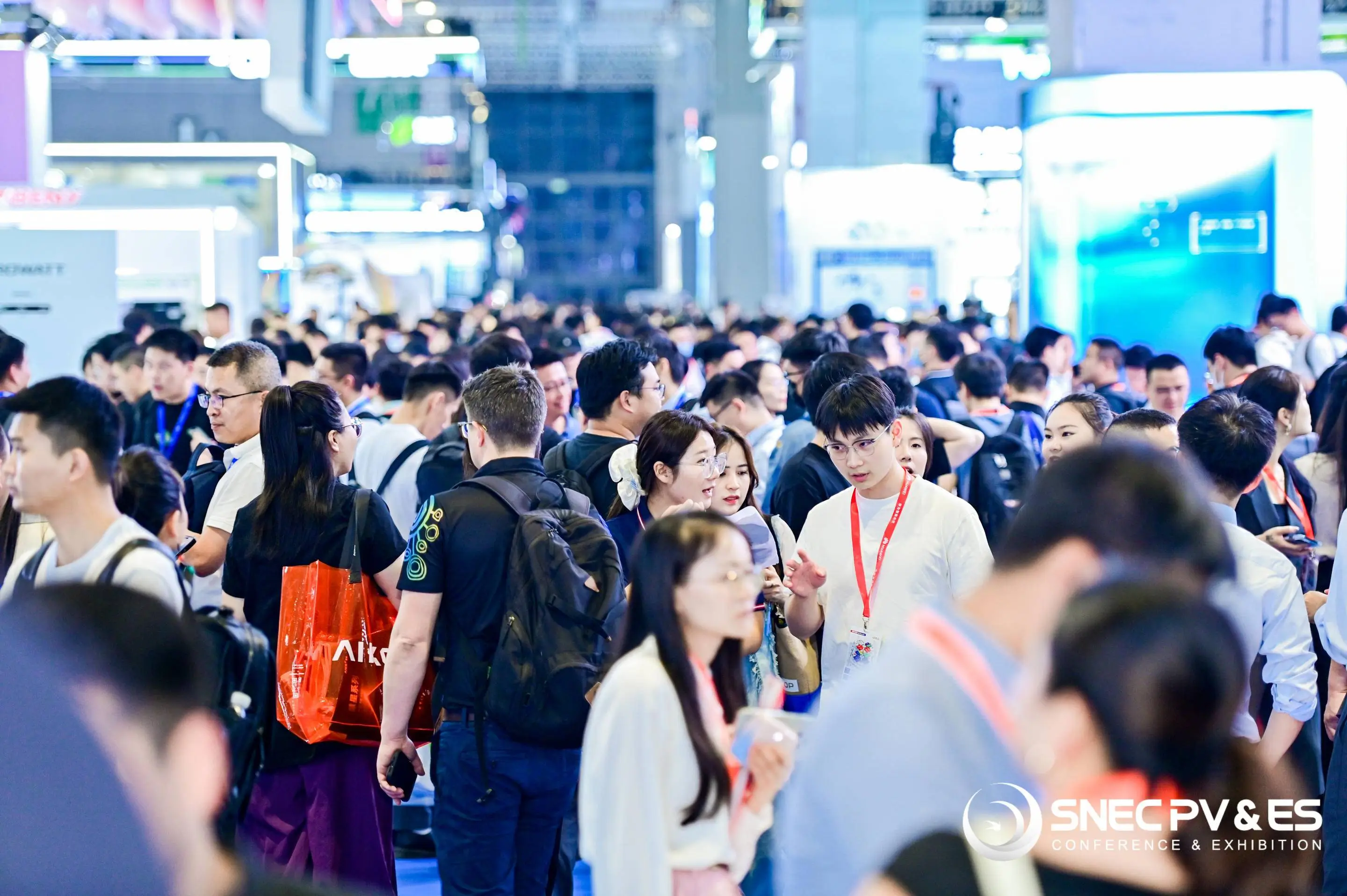 SNEC PV+ 2026上海光伏展现场